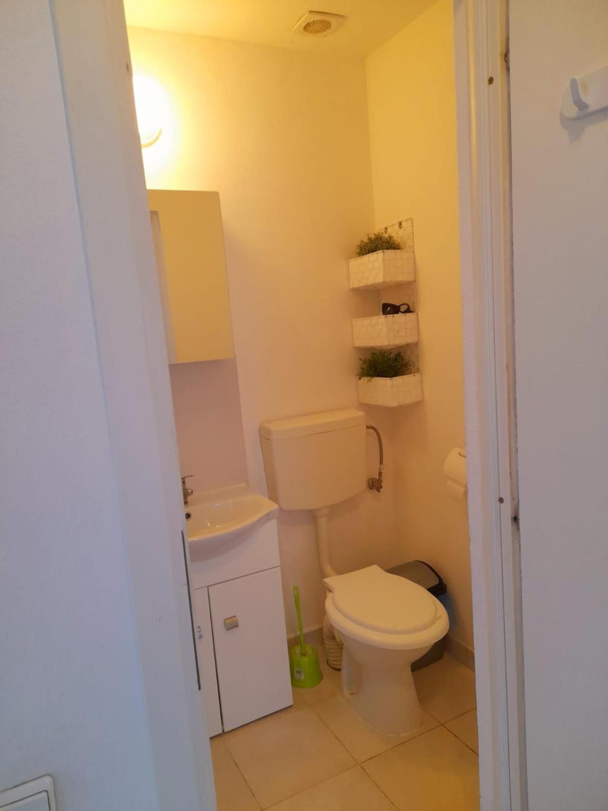 Apartament Casa Liveni Bukareszt Zewnętrze zdjęcie