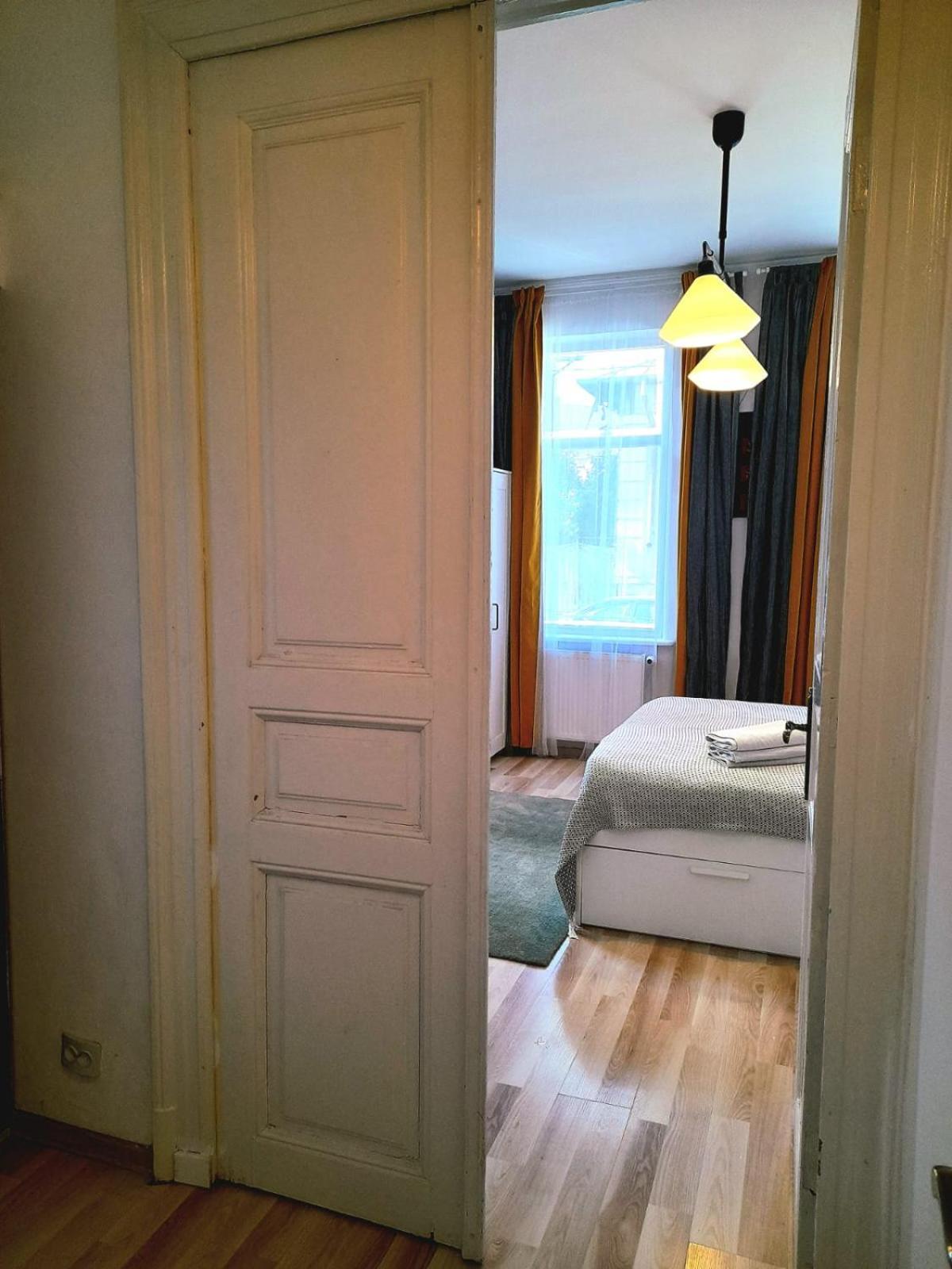 Apartament Casa Liveni Bukareszt Zewnętrze zdjęcie